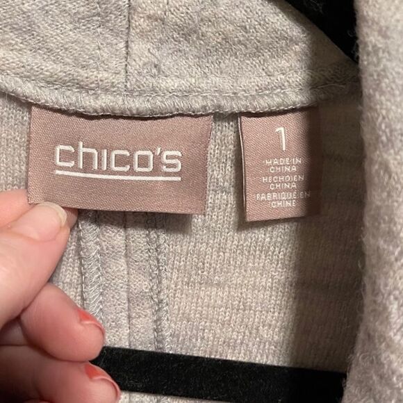 Chico’s- Women’s Grey Knit Wool Waterfall Open Front Cardigan, Size 1 = US 6 - Picture 2 of 10